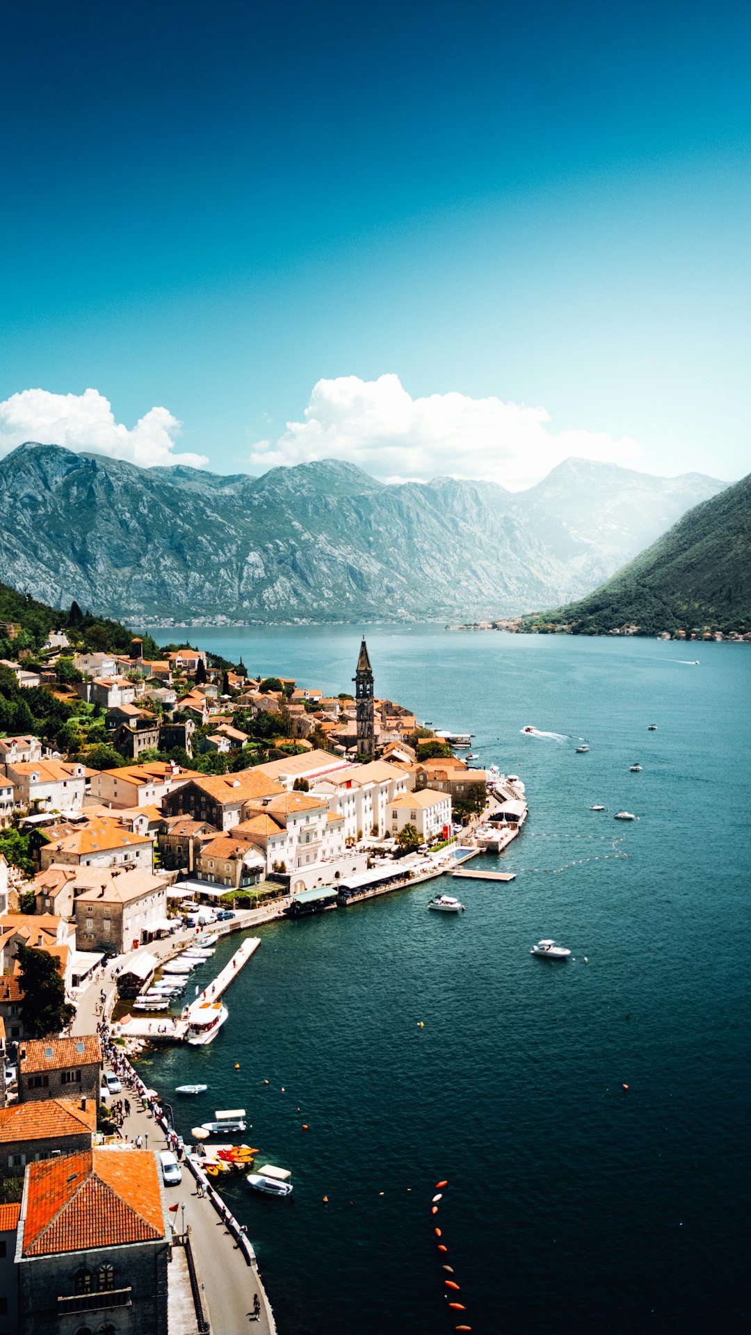 The Art of Creating Perfect Travel Itineraries